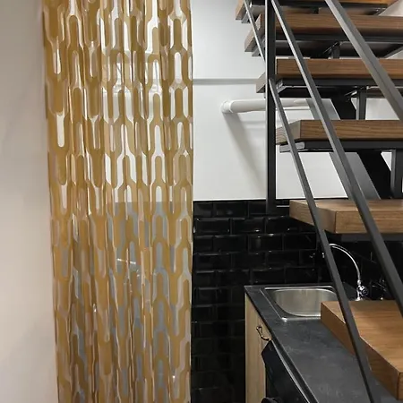 Роскошная 4-Х Комнатная Квартира В 20 И Метрах От Моря Apartment